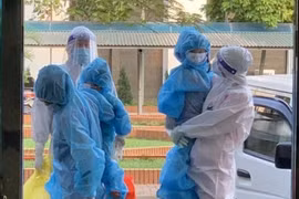 Mới: Trẻ dưới 5 tuổi được cách ly tại nhà, 5-15 tuổi cách ly tập trung 7 ngày