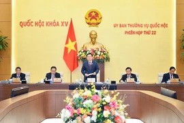 Ủy ban Thường vụ Quốc hội có thể xem xét đề nghị xây dựng Luật Chuyển đổi giới tính