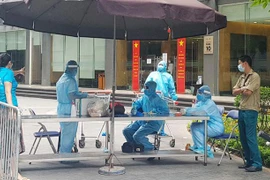 47 trường hợp sống cùng tầng bệnh nhân Covid-19 ở Times City đã âm tính