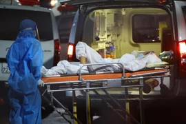 Hà Nội tiến gần mốc 5.000 ca Covid-19 ngày, điều chỉnh phân luồng điều trị