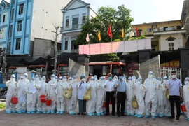 Bộ trưởng Y tế kêu gọi 125 trường Y, Dược hỗ trợ nhân lực cho Bắc Giang, Bắc Ninh chống Covid-19