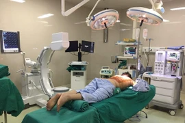 Tập gym quá sức, nam thanh niên đột ngột liệt 2 chân phải nhập viện cấp cứu