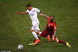 Hòa Mỹ 2-2, Bồ Đào Nha "thoát chết" trong gang tấc