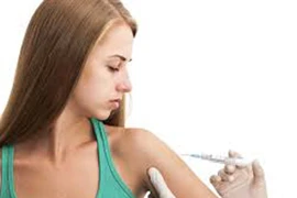 Vaccine HPV giảm 50% nguy cơ ung thư cổ tử cung