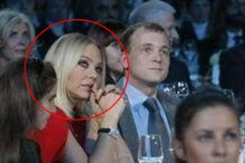 Bị phạt tù vì bỏ diễn đi ăn tối có Tổng thống Putin