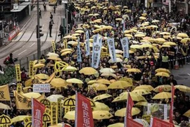 Người Hồng Kông lại xuống đường