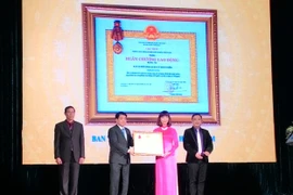 Nhân rộng phong trào thi đua, xây dựng Thủ đô văn minh, thanh lịch