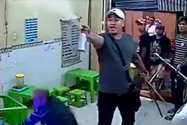 Vụ giang hồ đập phá quán kem: Nhóm gây án trình diện