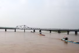 Hà Nội lập quy hoạch dọc hai bên sông Hồng