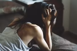 "Đi hoang" với đàn ông lạ để tìm cảm giác "sung sướng" với chồng