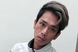 Đối tượng 2 tiền án bị bắt trên đường mua ma túy sử dụng