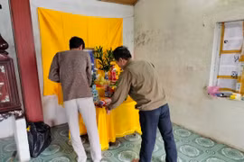 Xót xa gia cảnh cháu bé 17 tháng tuổi tử vong khi đi học tại nhóm trẻ tự phát
