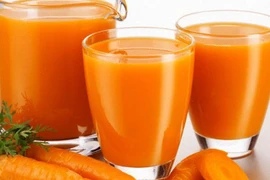 Lợi ích đẹp da khỏe tóc của nước ép cà rốt