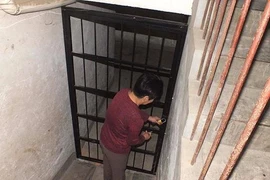 Lừa nhốt hai phụ nữ dưới hầm làm nô lệ tình dục