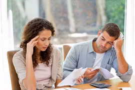 Bí quyết giúp các cặp đôi đẩy lùi mâu thuẫn về tiền bạc