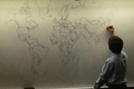 Vẽ bản đồ thế giới bằng trí nhớ