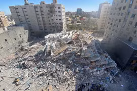 [ẢNH] Israel dùng loại tên lửa nào để đánh sập gọn gàng toà nhà 12 tầng tại Gaza?