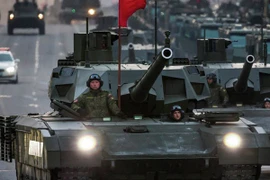 Xe tăng Armata của Nga trở thành “siêu robot” đầu tiên trên thế giới?