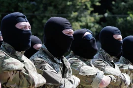 Quân chính phủ Ukraine tấn công đoàn phóng viên truyền hình