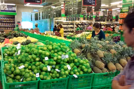 Lo ngay ngáy trước tập đoàn bán lẻ nước ngoài 
