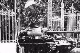 Xe tăng 390 - Những chiến công huyền diệu 