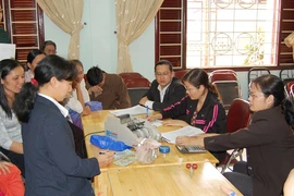 Mua nhà thương mại cho tái định cư 