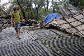 Bão mạnh tại Bangladesh, 23 người chết 