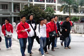 ĐH Bách khoa Hà Nội: Dồn các “thầy già” vào thế khó? 