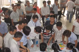 Giảm lao động cư trú bất hợp pháp ở Hàn Quốc: Tăng mức xử phạt 