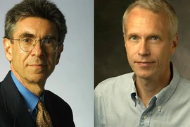 2 nhà khoa học Mỹ giành giải Nobel Hóa học