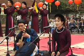 Lớp truyền dạy đầu tiên về ca trù 