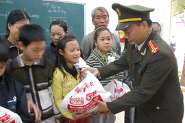 Còn trăn trở những mảnh đời thơ dại