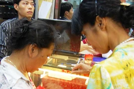 Đánh thuế vàng - phải xem xét kỹ 