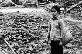 Tái hiện khúc tráng ca 