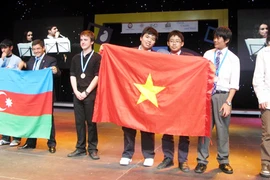 Nhân tài Olympic quốc tế: Tự thân vận động là chính