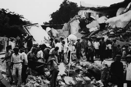 Những người sống mãi trong lòng dân