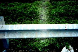 Kiên quyết dẹp nạn quảng cáo bôi bẩn đường phố Thủ đô 