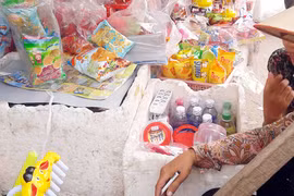 Hàng giả làm loạn thị trường 