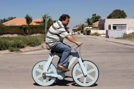 Xe đạp bằng bìa carton 