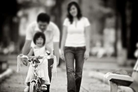 Nhận con nuôi rất phức tạp