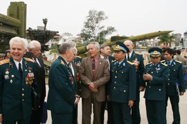 Những người thầy Xô-viết