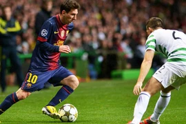 Barca thua đau, MU cất bước 