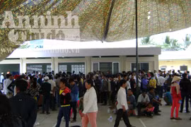 Lượng người làm CMND tăng đột biến, cán bộ làm việc đến 21h