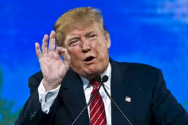 Đâu là sức hấp dẫn khiến Donald Trump "hút" phiếu bầu?