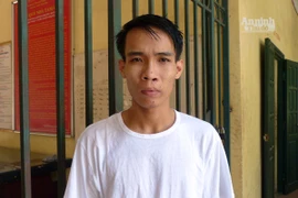 Siêu trộm đột nhập biệt thự, lấy quà tặng người yêu