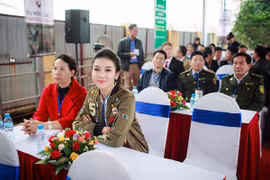 Á hậu Huyền My kêu gọi bảo vệ động vật hoang dã