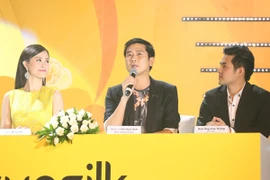 Đông Nhi ngồi "ghế nóng" cùng nhạc sĩ Hồ Hoài Anh tìm kiếm nhóm nhạc nữ 