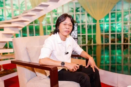 Nhạc sĩ Nguyễn Quang mong ước được mang nhạc Việt ra thế giới