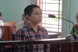 Đối tượng nghiện ma túy đánh gục tài xế, cướp taxi