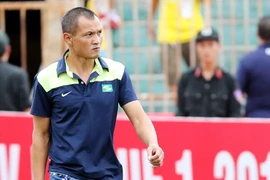 SLNA chấp nhận cho ông Ngô Quang Trường thôi chức HLV trưởng